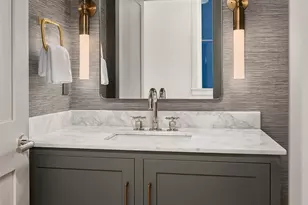 1031 McGilvra Blvd E, Seattle, WA 98112 - Photo 14