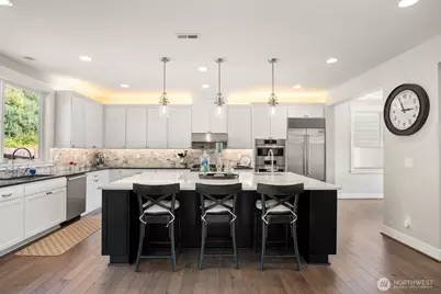 3852 201st Court SE, Sammamish, WA 98075 - Photo 6
