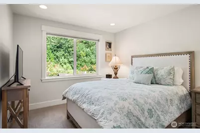3852 201st Court SE, Sammamish, WA 98075 - Photo 26