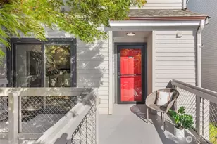 6121 NE 175th St, Kenmore, WA 98028 - Photo 10