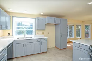 5724 NE Puget Beach Road NE, Olympia, WA 98516 - Photo 16