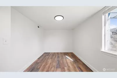 211 SE 4th Street, College Place, WA 99324 - Photo 18