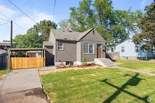 211 SE 4th St, College Place, WA 99324 - Photo 2