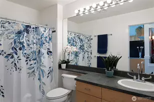 303 E Pike St, Seattle, WA 98122 - Photo 12