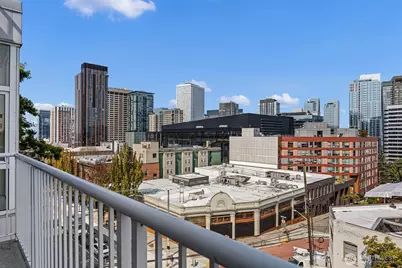 303 E Pike St #602, Seattle, WA 98122 - Photo 4