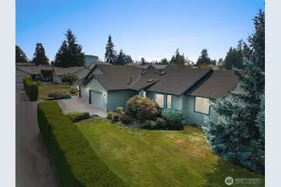 8228 226th Street SW #A/B, Edmonds, WA 98026 - Photo 2