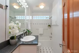 1111 E 9th St, Port Angeles, WA 98362 - Photo 18