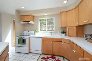 1111 E 9th St, Port Angeles, WA 98362 - Photo 16