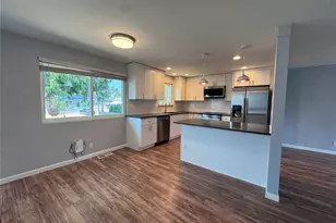 422 116th Pl SW, Everett, WA 98204 - Photo 2