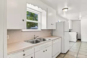 3839 145th Ave SE, Bellevue, WA 98006 - Photo 10