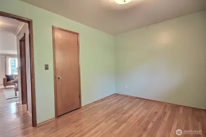 326 Renton Avenue S, Renton, WA 98057 - Photo 20
