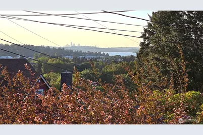 326 Renton Avenue S, Renton, WA 98057 - Photo 34