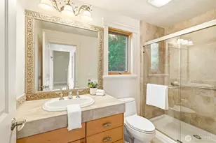 2837 E Lake Sammamish Pkwy NE, Sammamish, WA 98074 - Photo 22