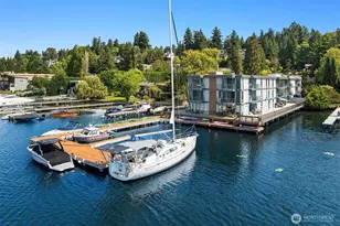 4561 Lake Washington Blvd NE, Kirkland, WA 98033 - Photo 2