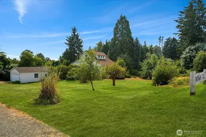 16508 104th Avenue NE, Bothell, WA 98011 - Photo 1