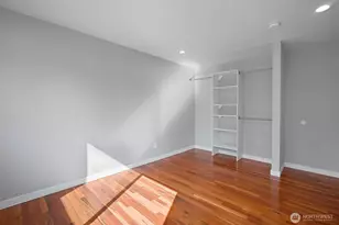 17430 Ambaum Blvd S, Seattle, WA 98148 - Photo 18