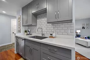 17430 Ambaum Blvd S, Seattle, WA 98148 - Photo 12