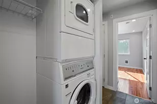 17430 Ambaum Blvd S, Seattle, WA 98148 - Photo 26