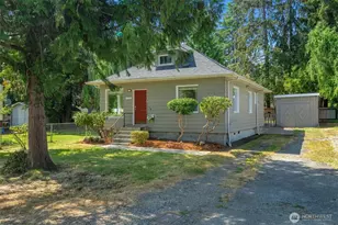 11017 31st Ave NE, Seattle, WA 98125 - Photo 2