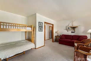 9936 9941 Mariner Dr NW, Olympia, WA 98502 - Photo 14