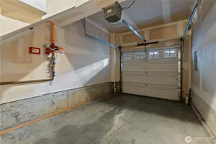 4346 7th Ave NE, Seattle, WA 98105 - Photo 28
