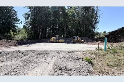 5442 Highpoint Way, Mount Vernon, WA 98273 - Photo 2