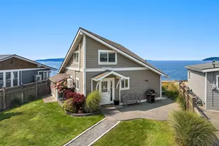2271 Eastpoint Rd, Langley, WA 98260 - Photo 2