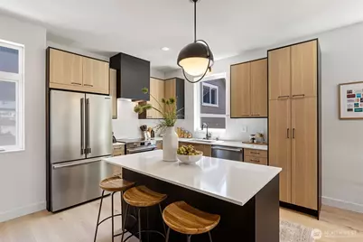 4432 Dayton Avenue N, Seattle, WA 98103 - Photo 16
