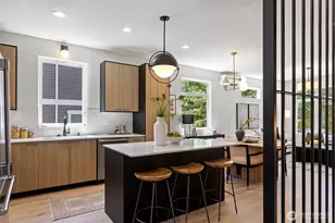 4432 Dayton Ave N, Seattle, WA 98103 - Photo 14