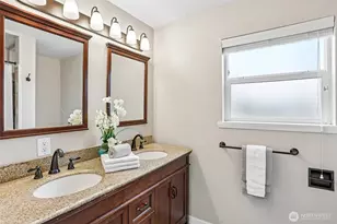 9417 44th Pl NE, Seattle, WA 98115 - Photo 24