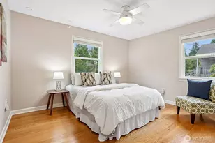9417 44th Pl NE, Seattle, WA 98115 - Photo 16