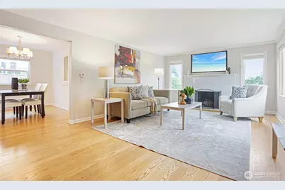 9417 44th Place NE, Seattle, WA 98115 - Photo 4