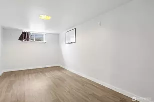 9417 44th Pl NE, Seattle, WA 98115 - Photo 32