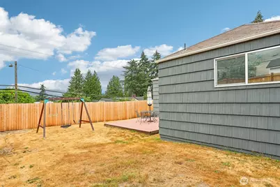 9417 44th Place NE, Seattle, WA 98115 - Photo 36