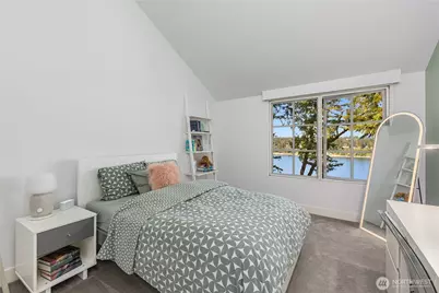 7733 Hansen Road NE, Bainbridge Island, WA 98110 - Photo 26