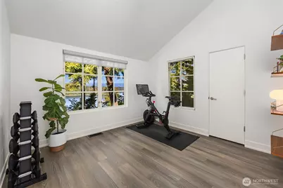 7733 Hansen Road NE, Bainbridge Island, WA 98110 - Photo 28