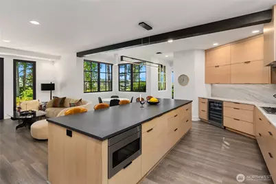7733 Hansen Road NE, Bainbridge Island, WA 98110 - Photo 16