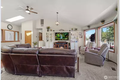 6969 Vickery Avenue E, Tacoma, WA 98443 - Photo 8