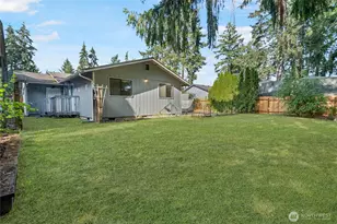 8012 187th St Ct E, Puyallup, WA 98375 - Photo 2