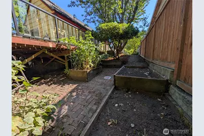 2623 39th Avenue SW, Seattle, WA 98116 - Photo 28