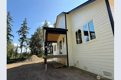 15114 295th Street E, Kapowsin, WA 98338 - Photo 4