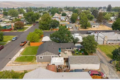 112 F Street SE, Ephrata, WA 98823 - Photo 4