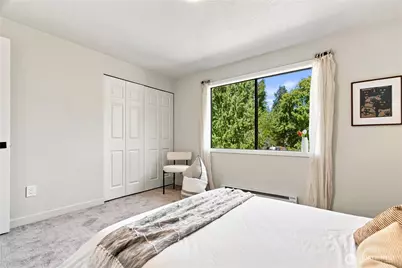 13430 33rd Place W #Unit B, Lynnwood, WA 98087 - Photo 16