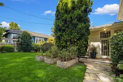 1803 36th Avenue, Seattle, WA 98122 - Photo 32