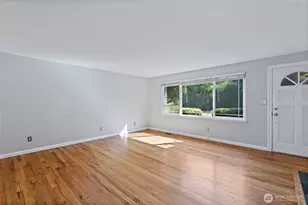 4801 45th Ave S, Seattle, WA 98118 - Photo 8