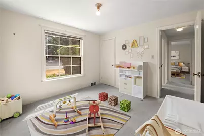 4311 Greenwood Avenue N, Seattle, WA 98103 - Photo 12