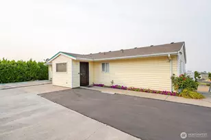 7239 Bayview Ave, Othello, WA 99344 - Photo 2
