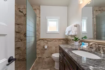 507 E Wapato Avenue, Chelan, WA 98816 - Photo 6