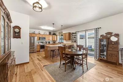 763 SE Bedford Loop, College Place, WA 99324 - Photo 8