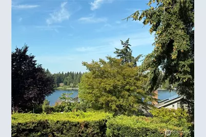 9022 NE 41st Street, Yarrow Point, WA 98004 - Photo 12